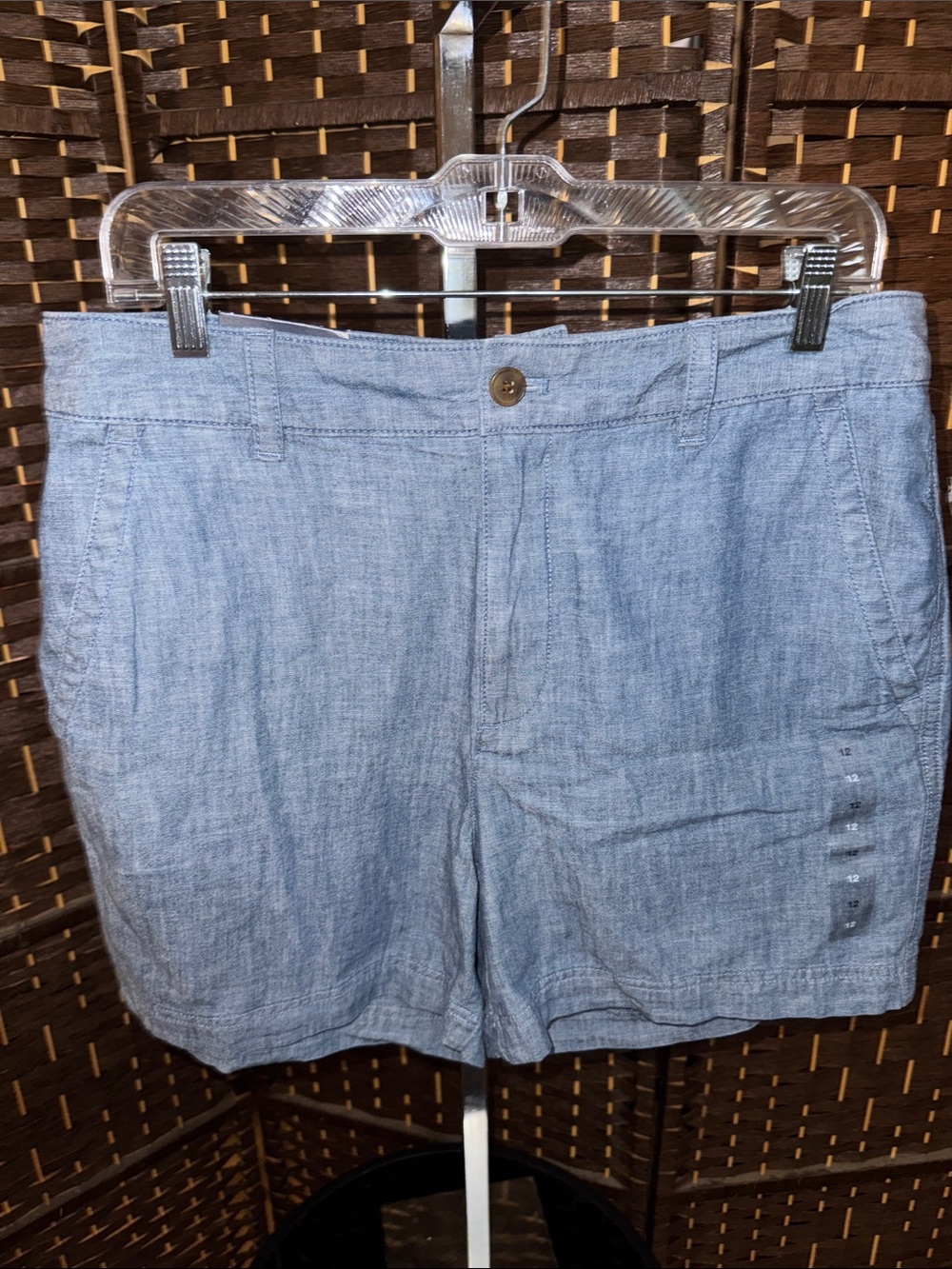 GAP Light Blue Chambray girlfriend, high-rise Women’s Shorts 12